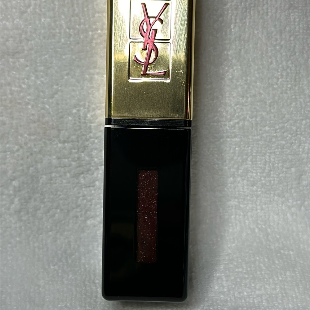 YSL GLOSSY STAIN #22 DISCONTINUED